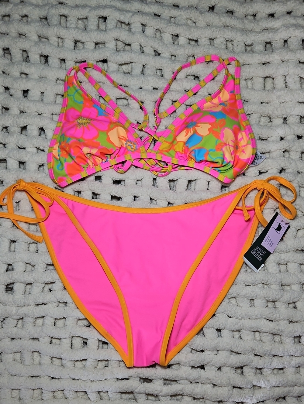 Wild Fable Neon Pink & Floral Tie-Side Bikini SwimSet New XL SZ 16 Reversible